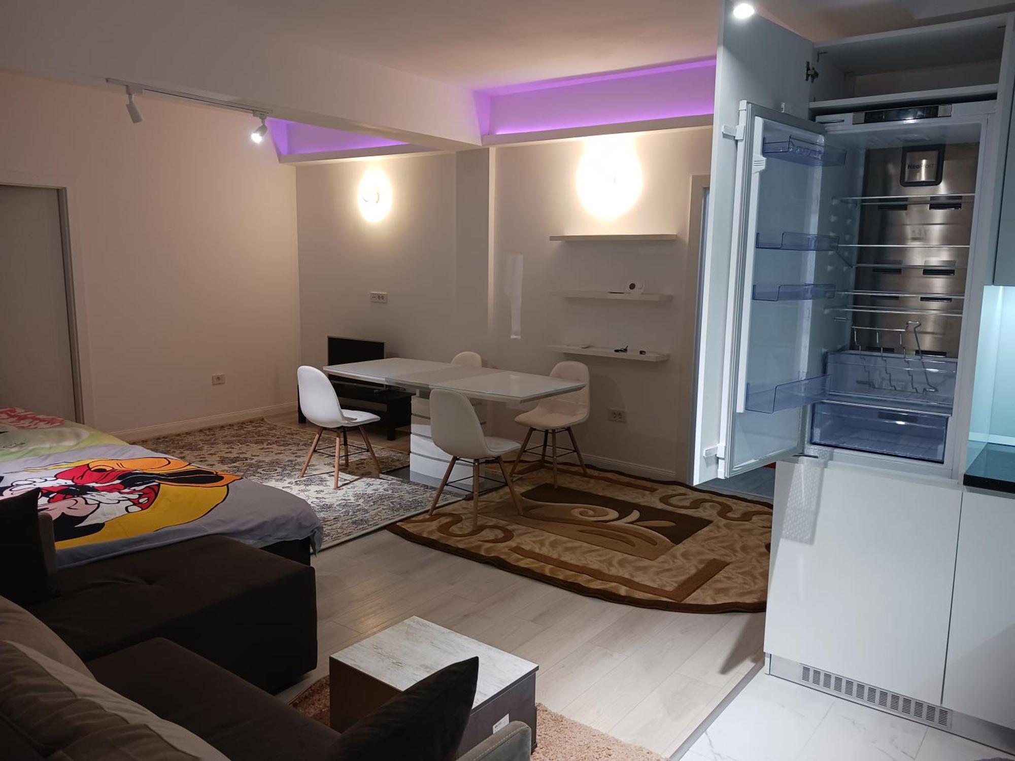 Ferienwohnung Myky Mouse Nu Primesc Santieristi Si Petrecareti Bukarest Exterior foto